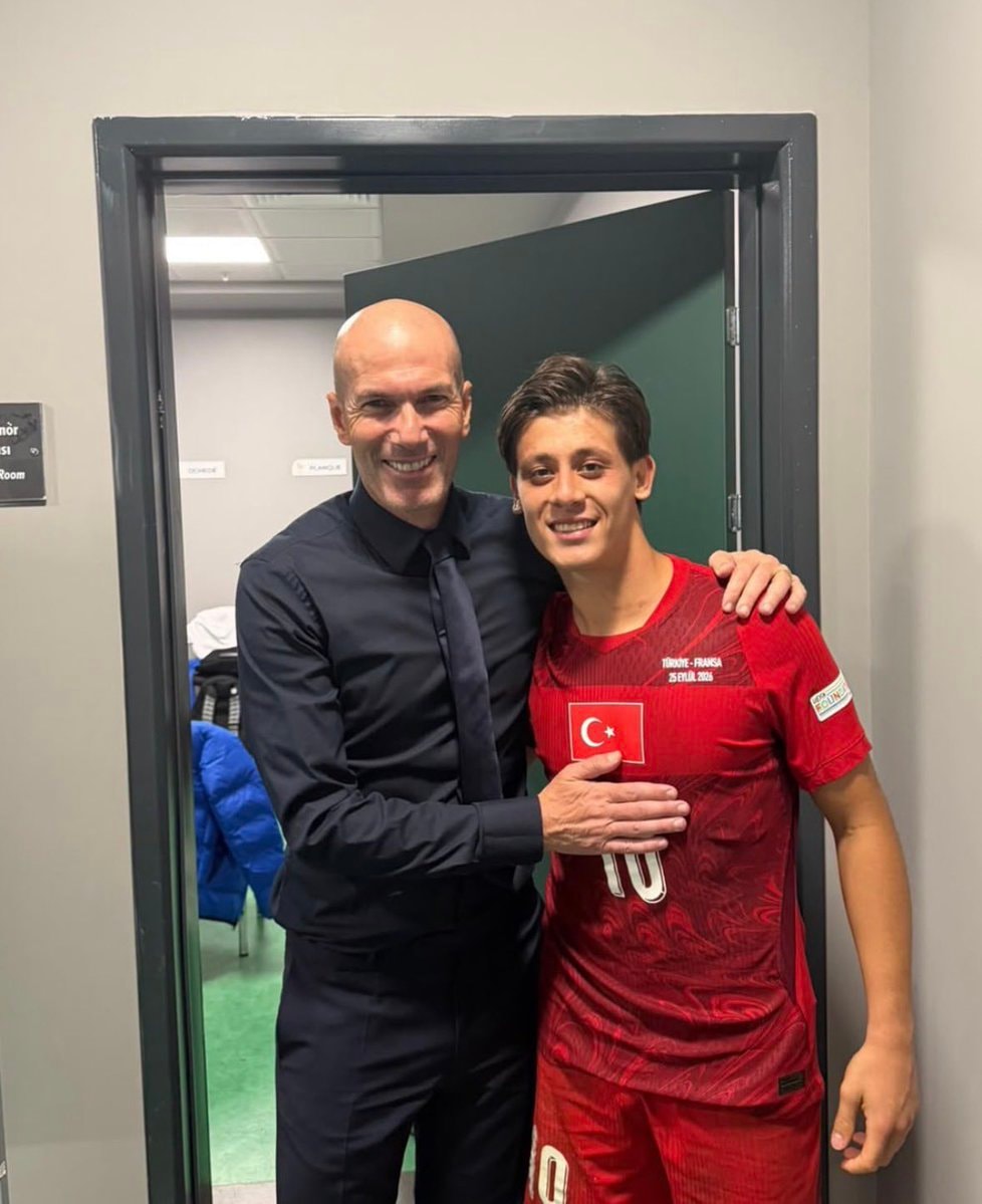 Arda Güler Zinedine Zidane photo
