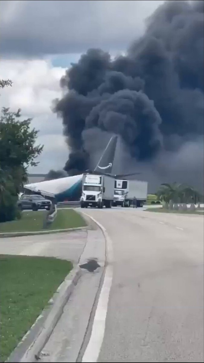 Amazon cargo plane crash Miami Amazon cargo plane crash Miami