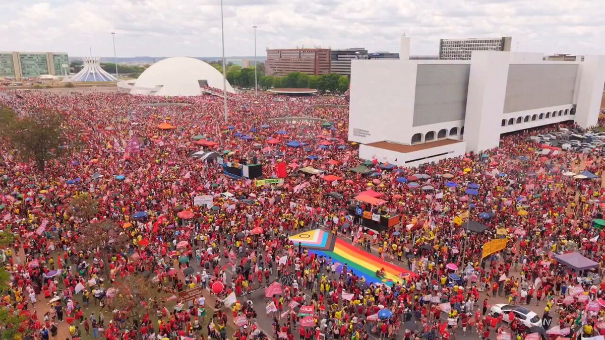 Lula rally in Brasília