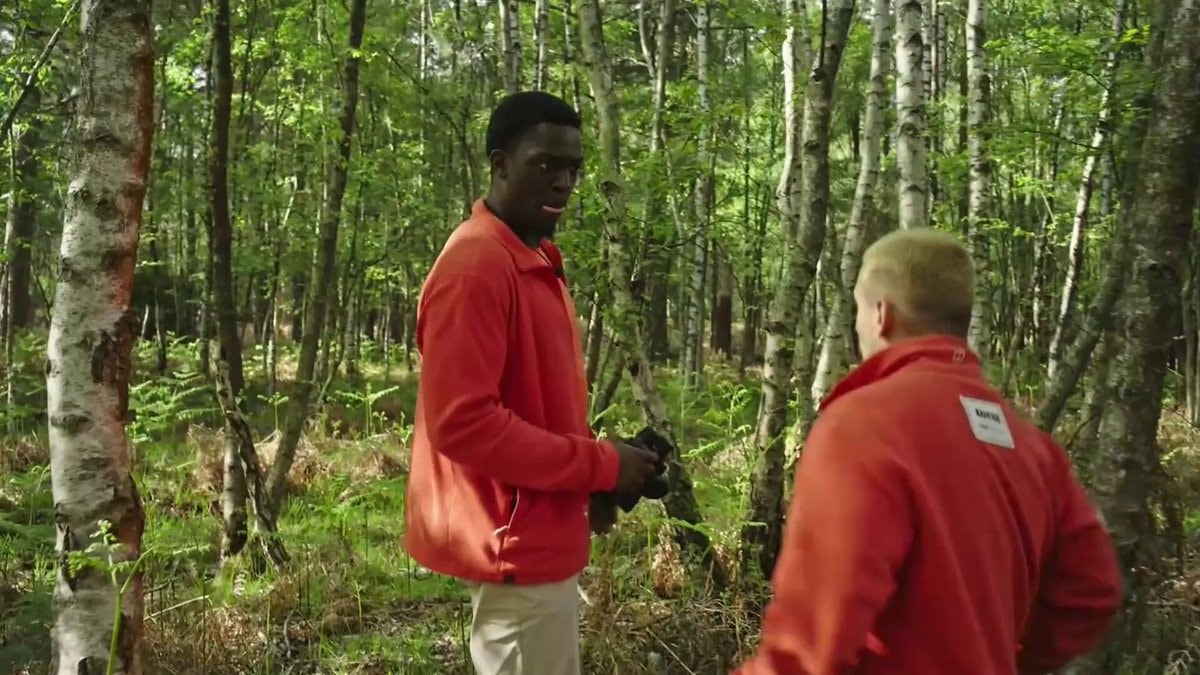 Lacy Hide and Seek Sidemen Outside Lacy Hide and Seek Sidemen Outside