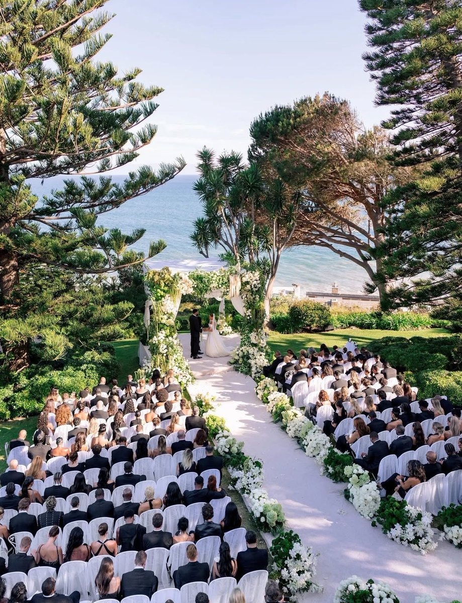 outdoor wedding ceremony (photo 2 of 2)