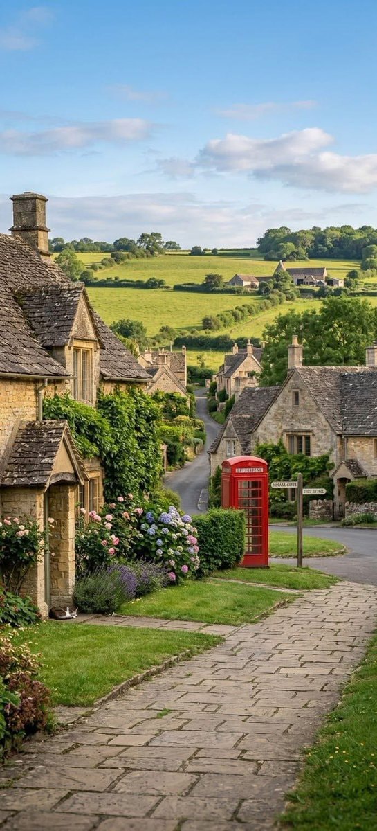 Cotswolds UK village