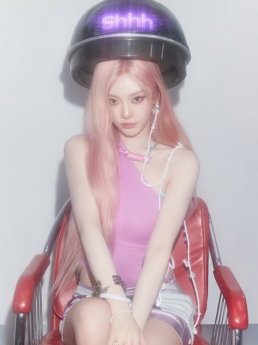 Ningning love is love (photo 1 of 2)
