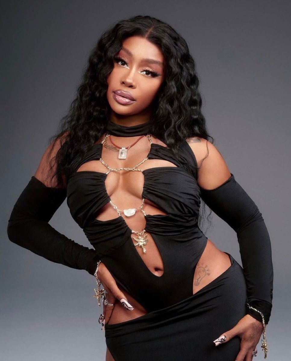 SZA Broken Clocks 1 Billion Spotify Streams (photo 2 of 2)
