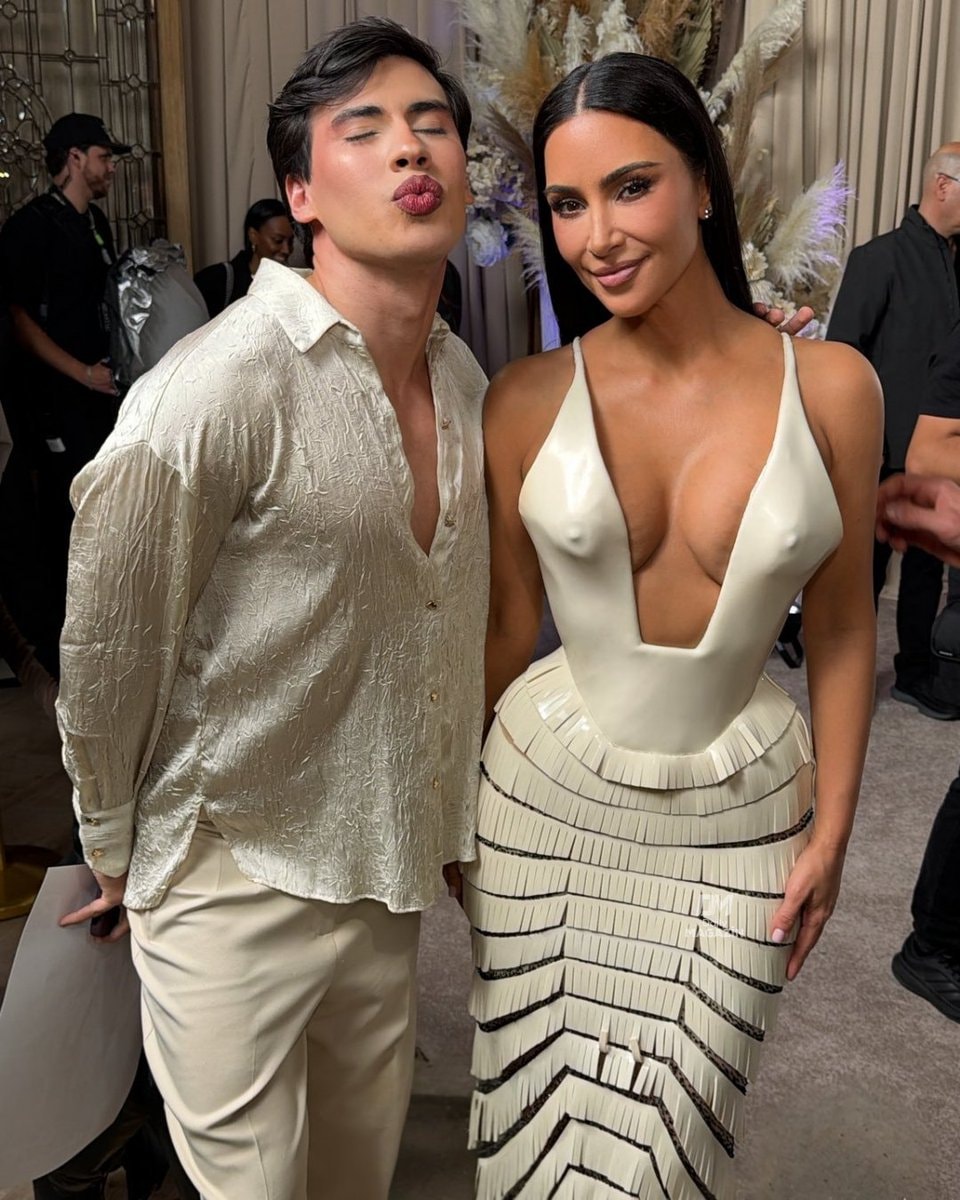Kim Kardashian posing