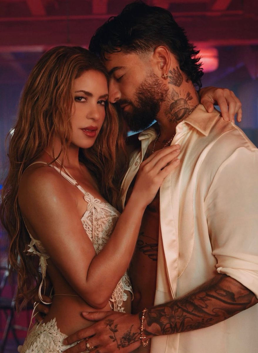 Maluma AGUA video with Shakira Maluma AGUA video with Shakira