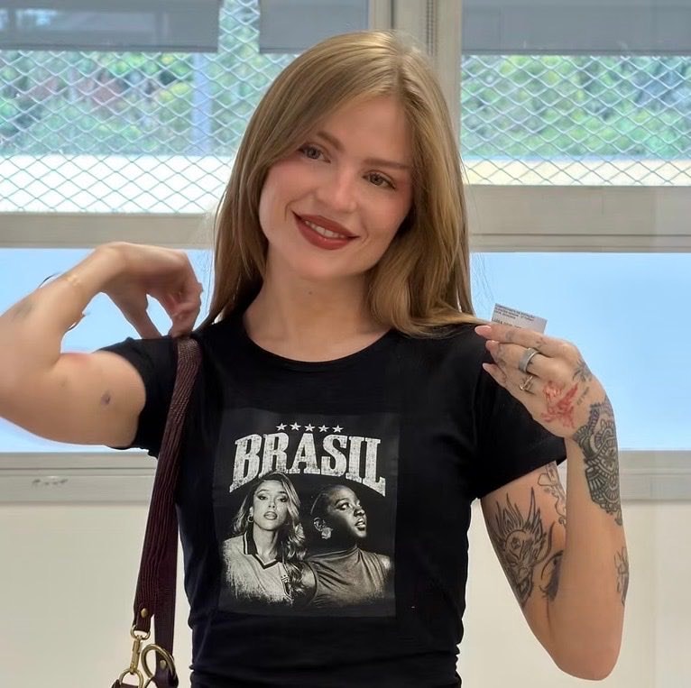 Luísa Sonza BRASIL t-shirt