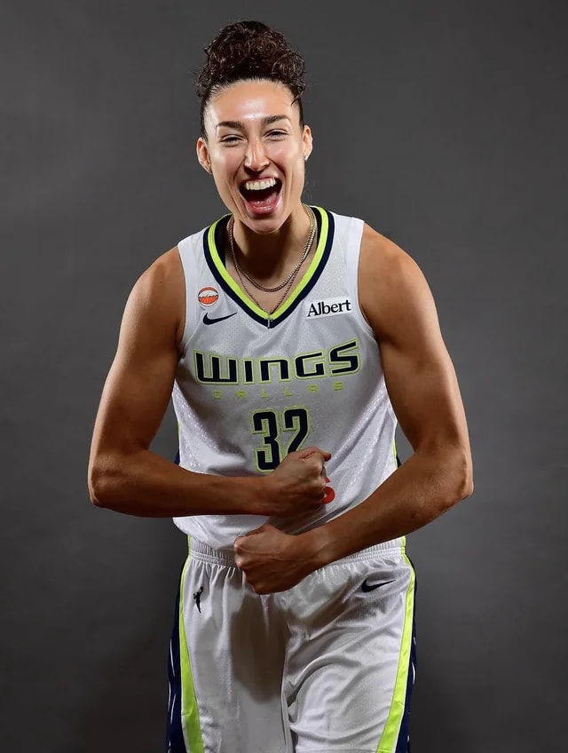 Jessica Shepard triple-double