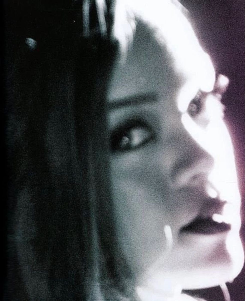 Rihanna Diamonds World Tour Book 2013 (photo 4 of 4)