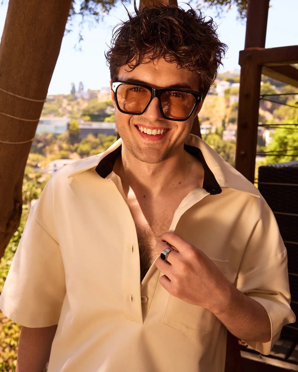 Keen Ruffalo Hunger Magazine (photo 1 of 2)