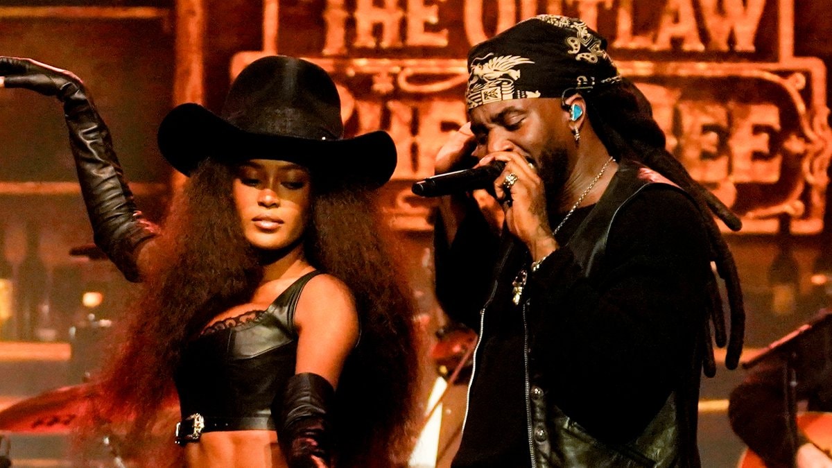 Shaboozey Cowgirl Ciara Miller Tonight Show