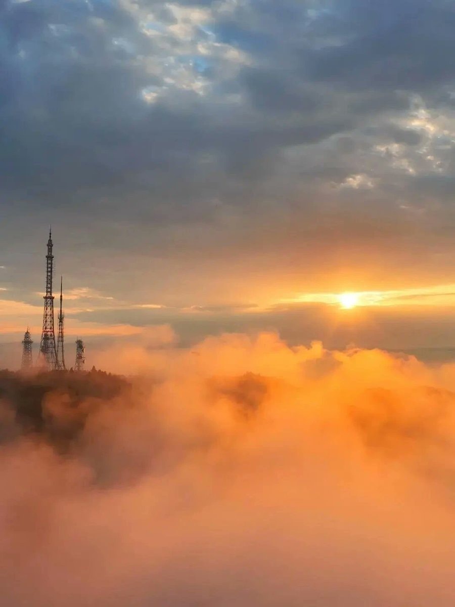 Jiangxi daybreak over the lakes (photo 3 of 4)