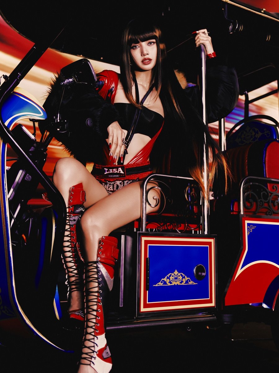LISA SaWaDiKa teaser photos (photo 2 of 2)