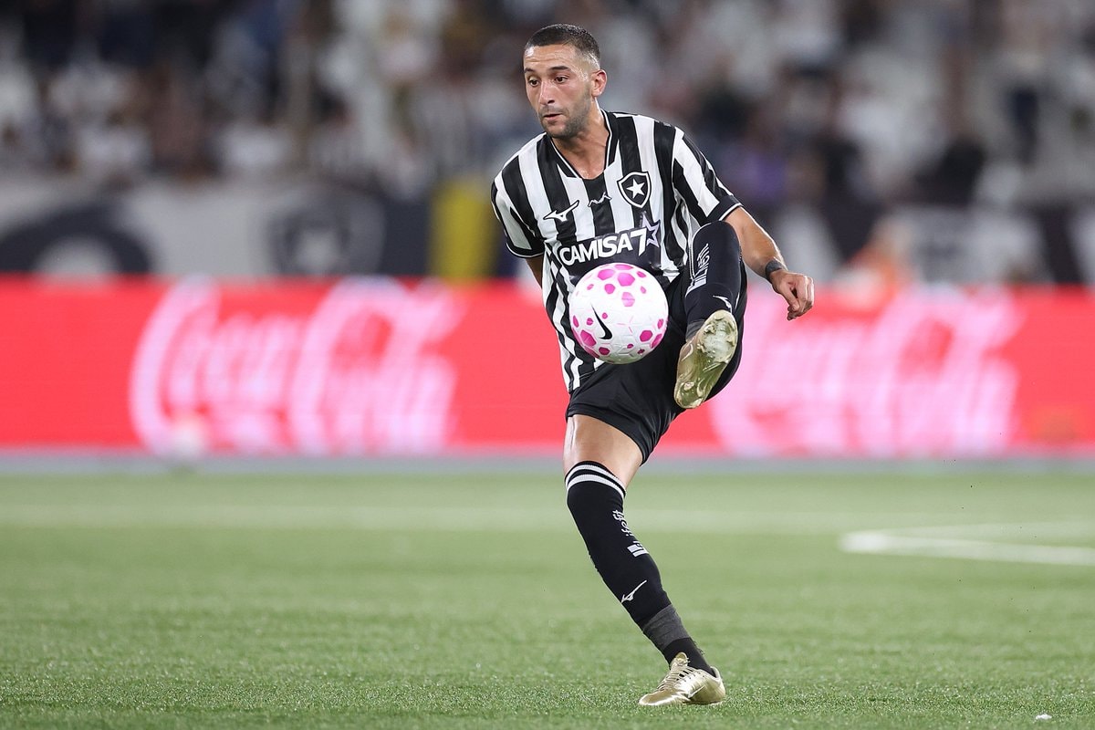 botafogo juggling moment botafogo juggling moment