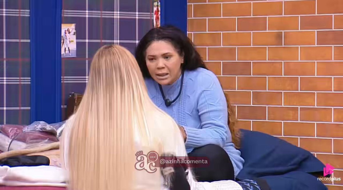 Darlin and Adriana AFazenda moment