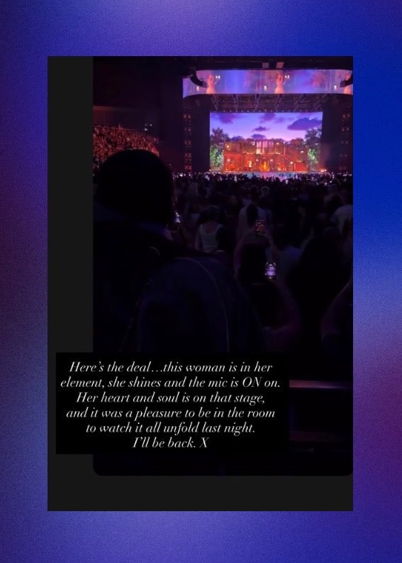 Cynthia Erivo Ariana Grande stage moment (photo 2 of 2)