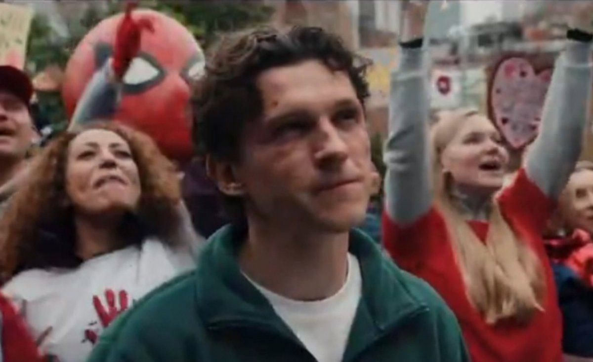 Tobey Maguire Spider-Man parade 2008 (photo 3 of 4)