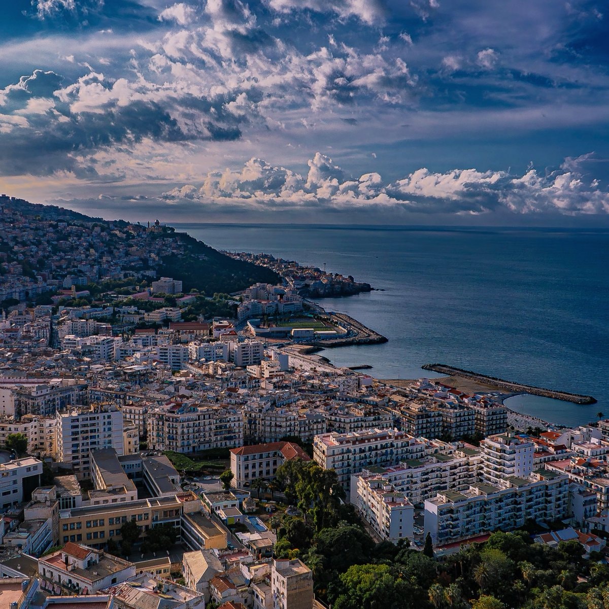 Algeria coastal city aerial view (photo 4 of 4)