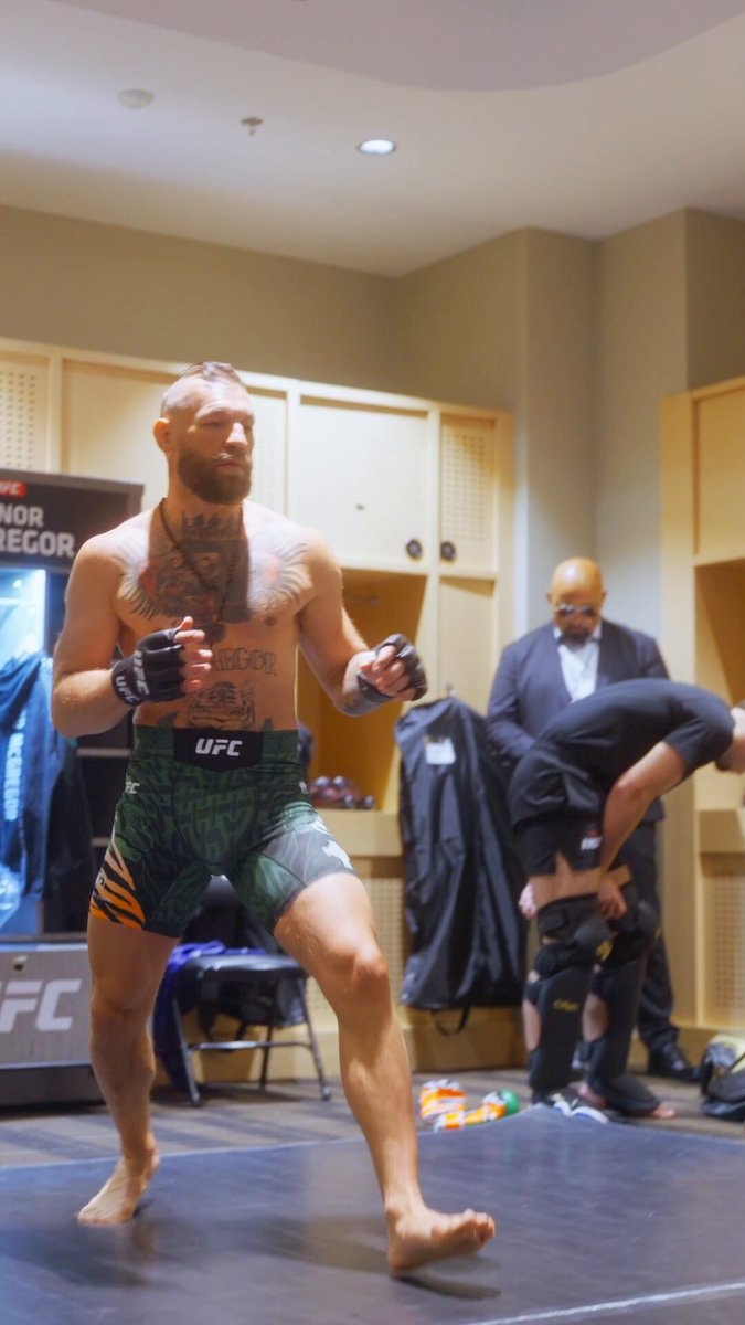 Conor McGregor UFC warm-up footage