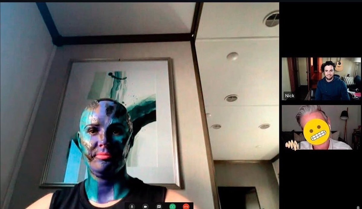 Karen Gillan Nebula Zoom therapy