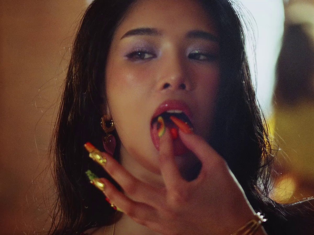 KATSEYE Hootie Frutti video KATSEYE Hootie Frutti video