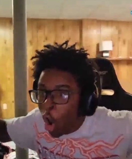 Nitro_Camden Twitch revenue leak (photo 1 of 2)