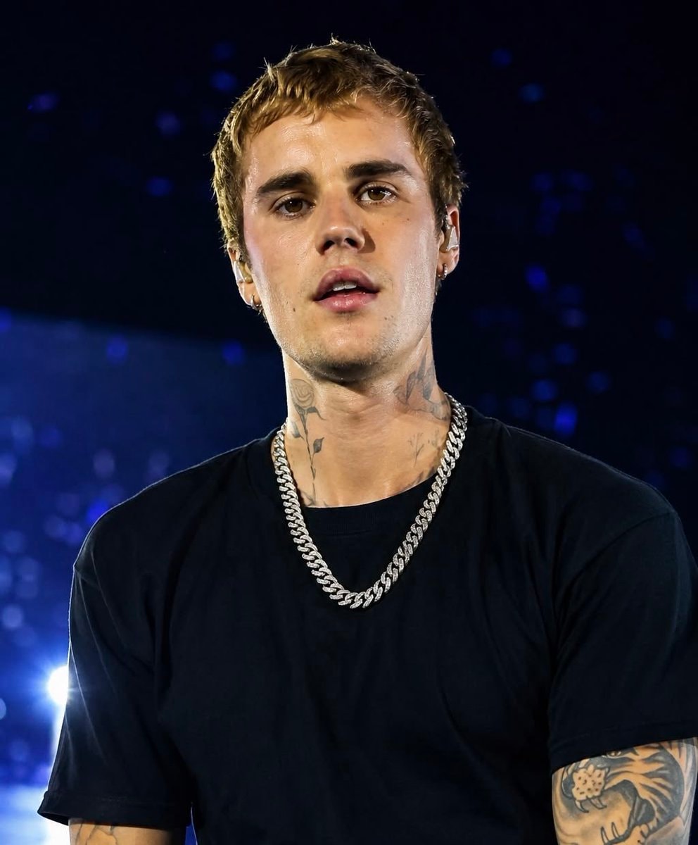 Justin Bieber 2026 World Cup halftime show (photo 1 of 2) Justin Bieber 2026 World Cup halftime show (photo 1 of 2)