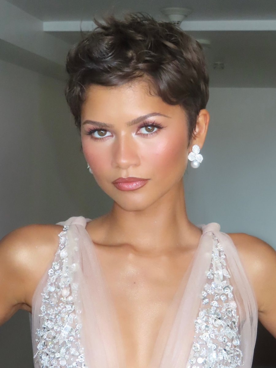 Zendaya at the 78th Emmys (photo 2 of 2)