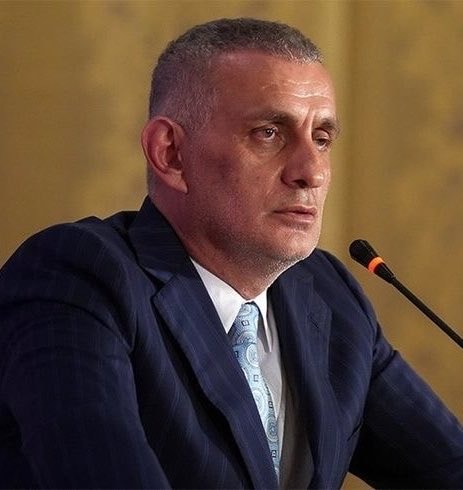 Dursun Ozbek Galatasaray General Assembly (photo 2 of 2)