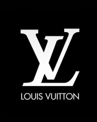 Lisa and Felix Louis Vuitton Fashion Show (photo 2 of 2)