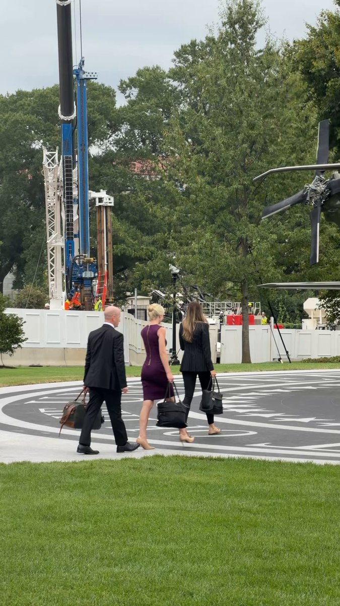 Stephen Miller with Trump at UN trip NYC