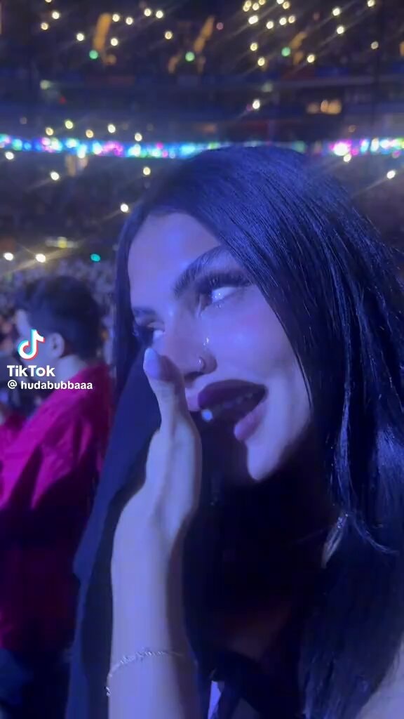 Huda Mustafa Ariana Grande One Last Time London
