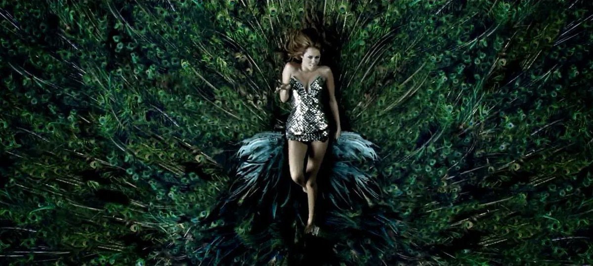 Miley Cyrus Can't Be Tamed