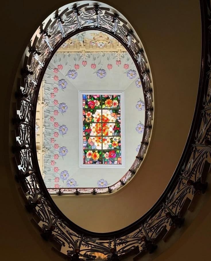 grand spiral staircase skylight (photo 2 of 2)