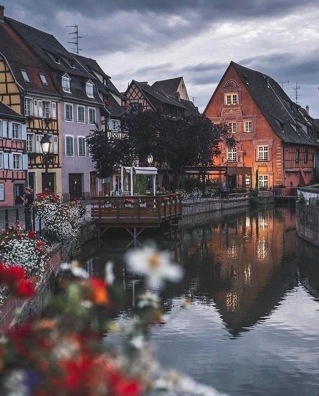 Fairytale village in France (photo 4 of 4)