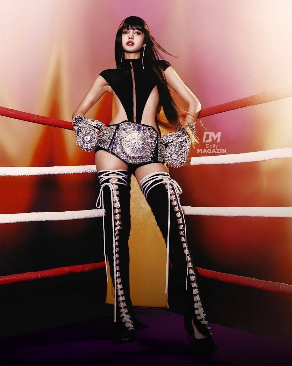 LISA SaWaDiKa Muay Thai concept