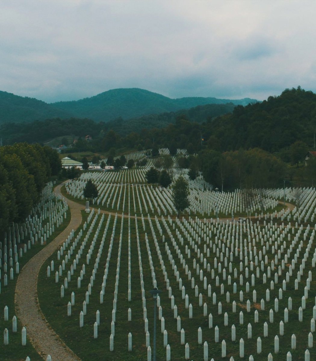 Ratko Mladić death 1995 Srebrenica (photo 2 of 2)
