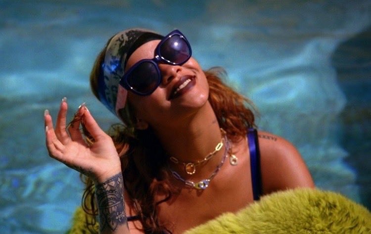 Rihanna Bitch Better Have My Money 1 Billion Spotify (photo 2 of 2)