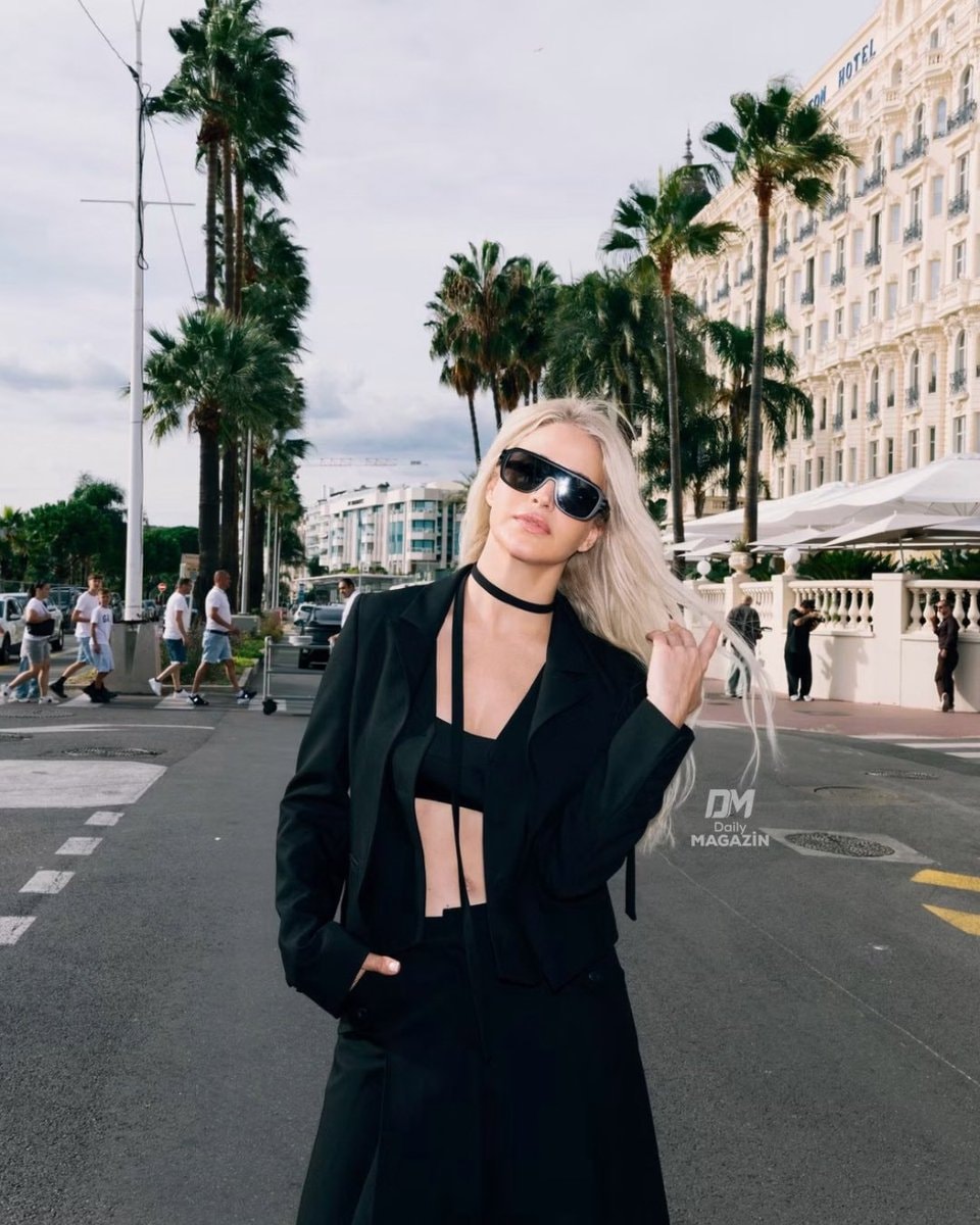 Büşra Pekin at MIPCOM Cannes (photo 2 of 2)