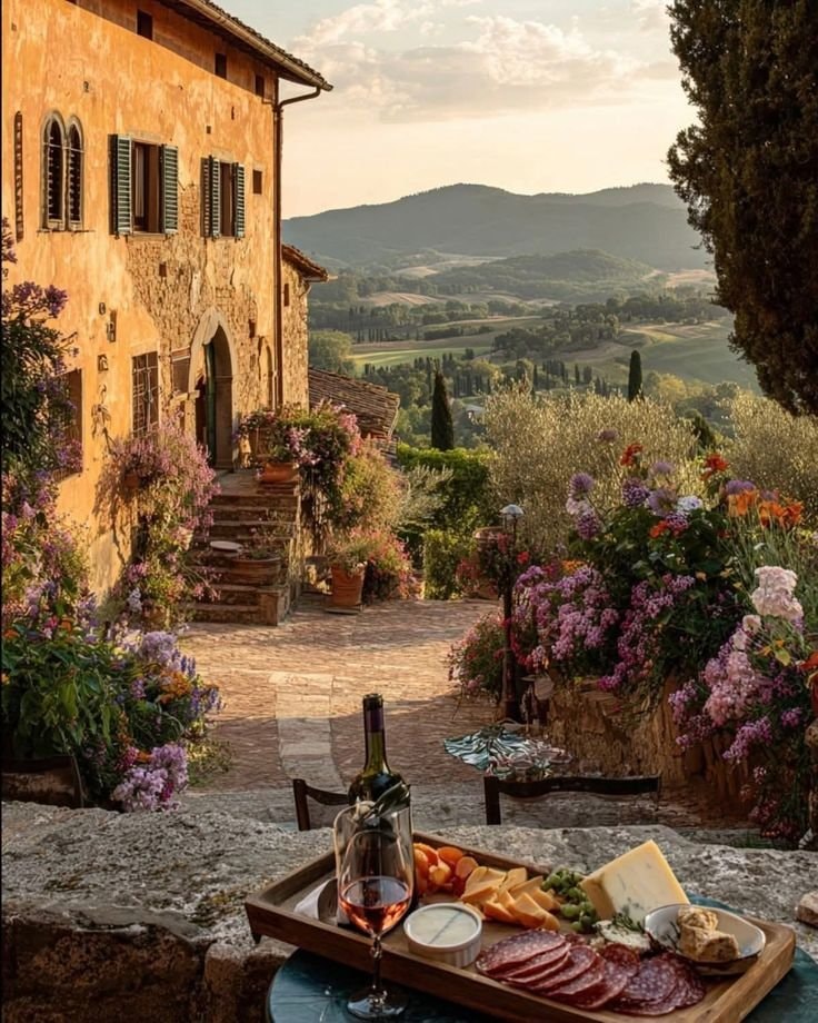 Tuscany Italy dinner table (photo 2 of 2)