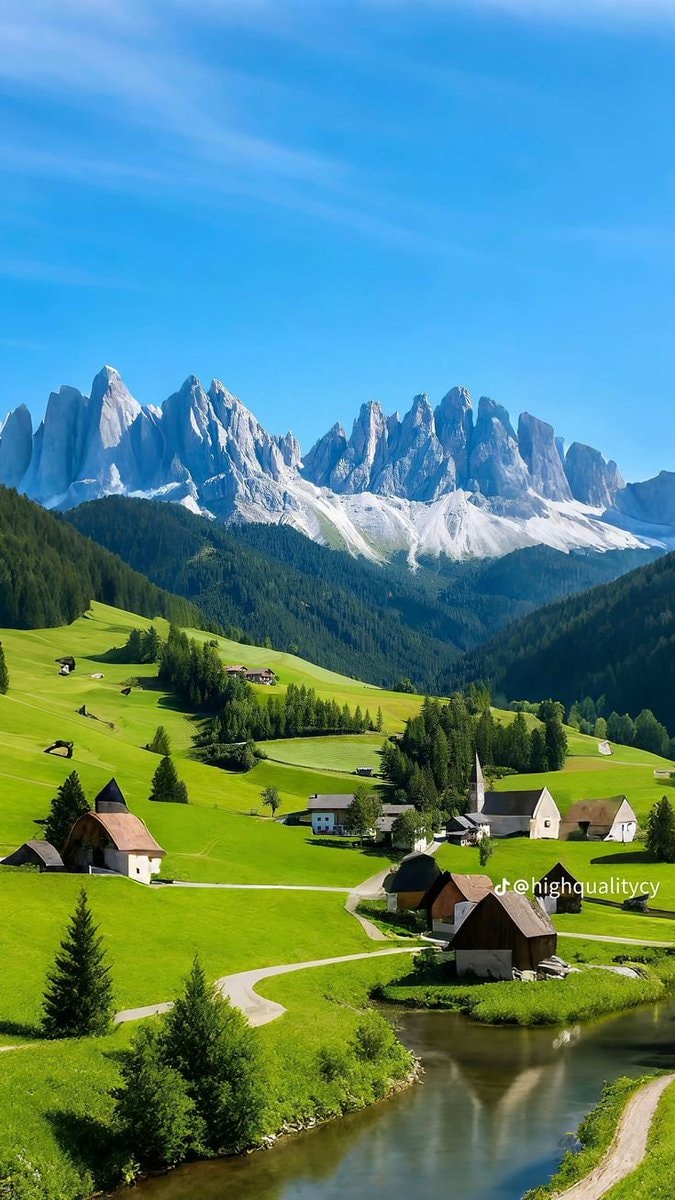 Switzerland countryside (photo 2 of 3)