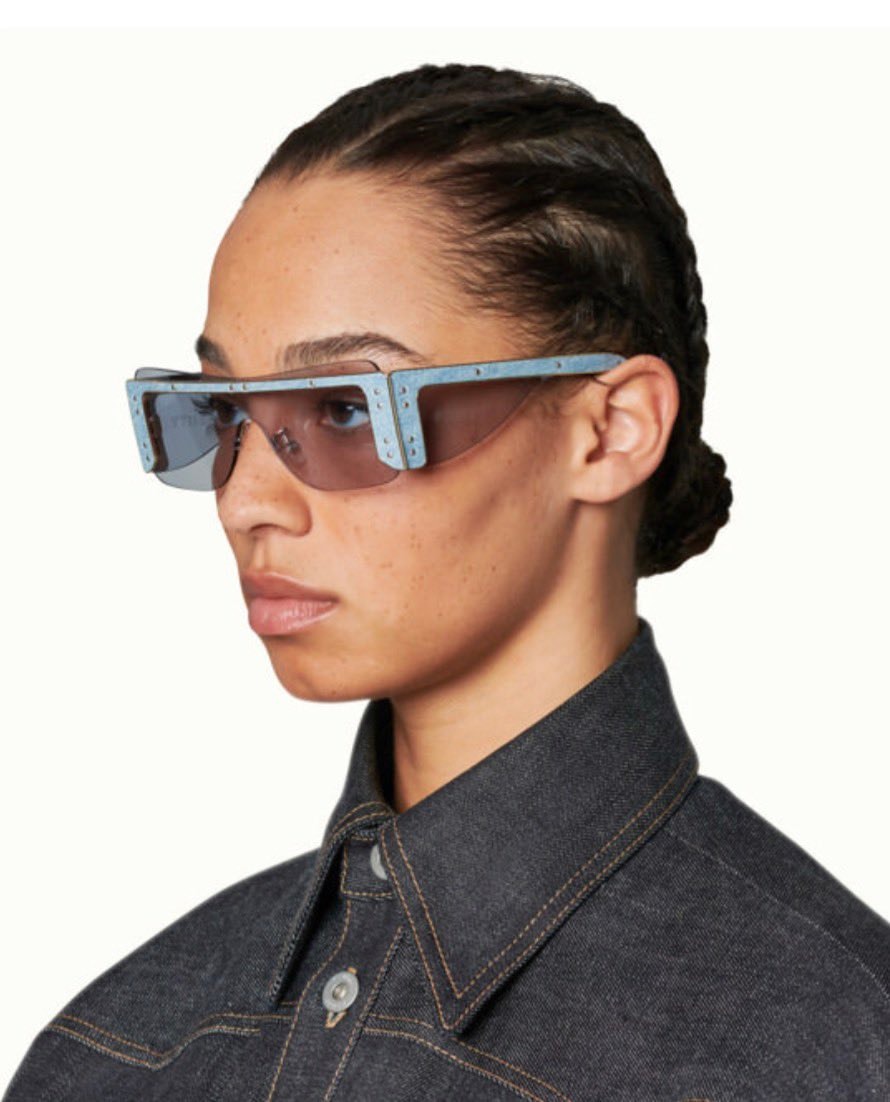 fenty 2019-2021 (photo 4 of 4)