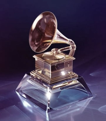 NMIXX 2027 Grammys submission (photo 2 of 2)