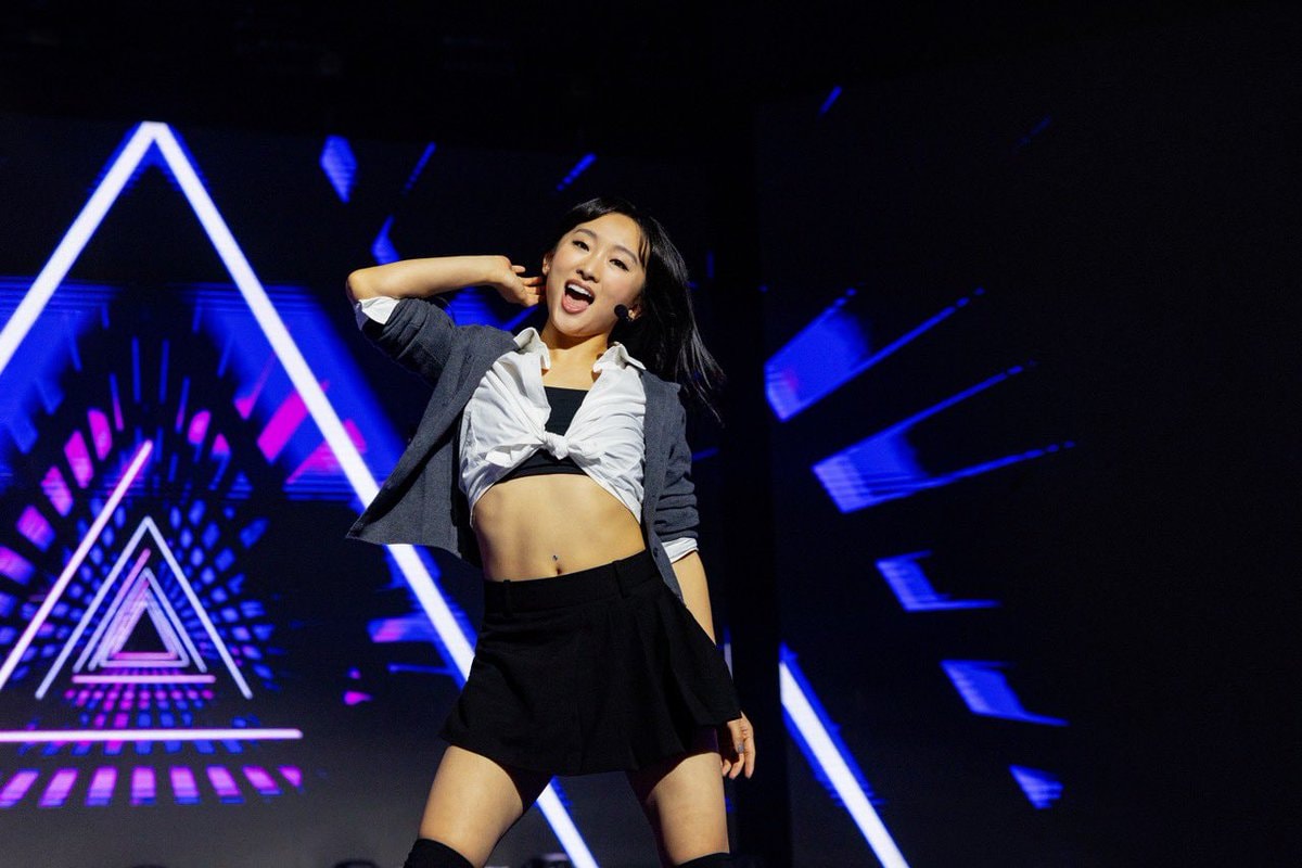 K-POP: THE DEBUT Ji-young Yoo Eric Nam (photo 2 of 4)