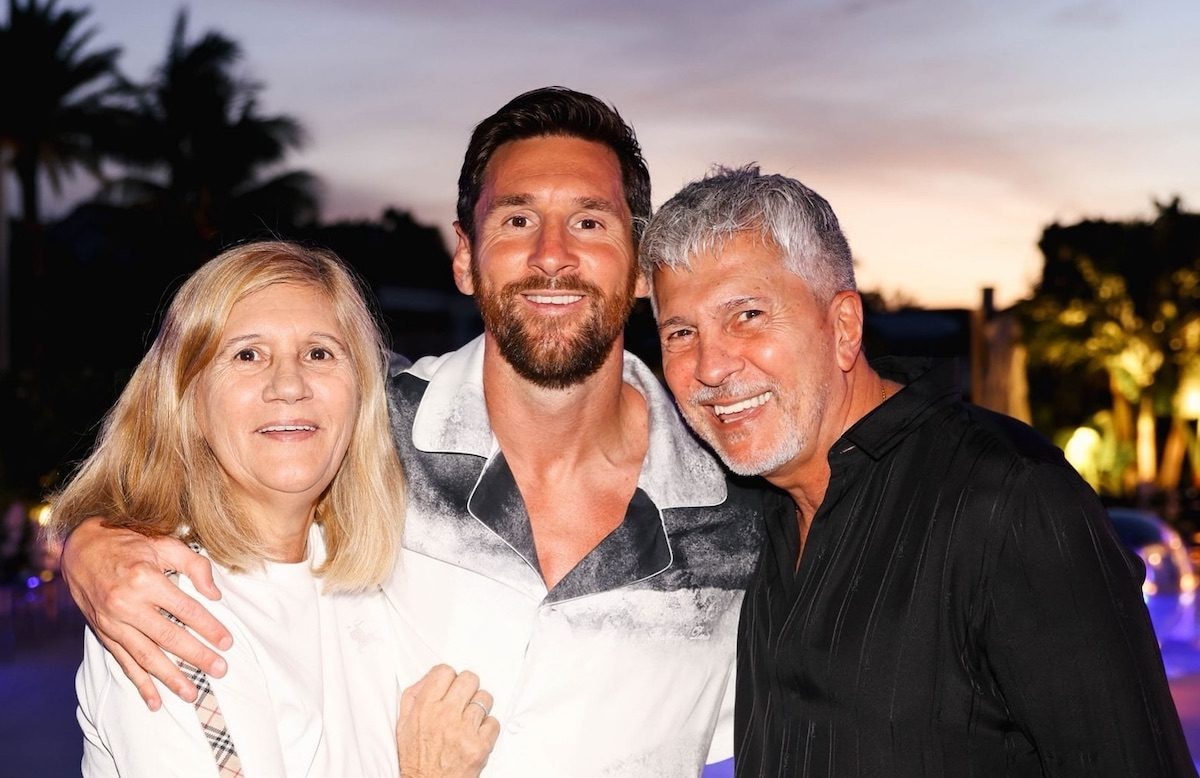 Lionel Messi questions future after father's death (photo 2 of 3)