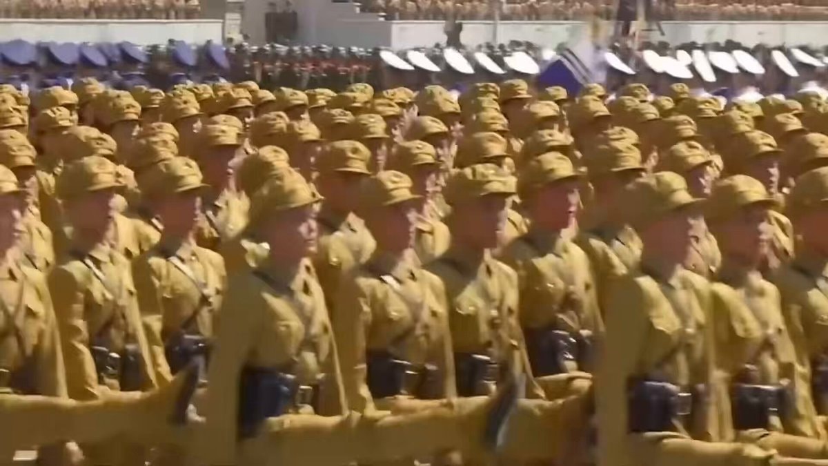 North Korean soldiers marching
