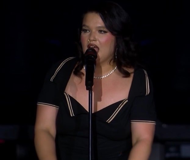 Lola Young Rock In Rio Brazil