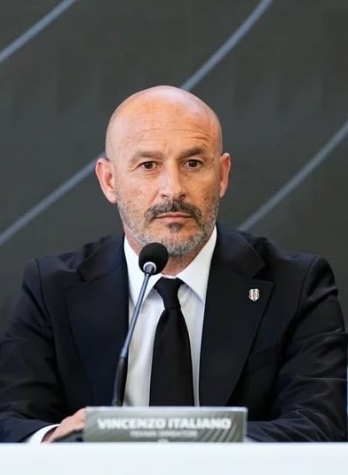 Beşiktaş midfielder meeting today (photo 1 of 2)