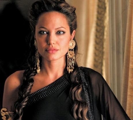 Angelina Jolie (photo 4 of 4)