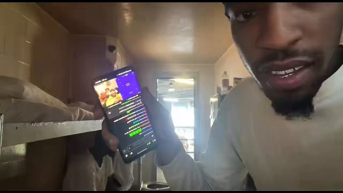 streamers streaming from prison